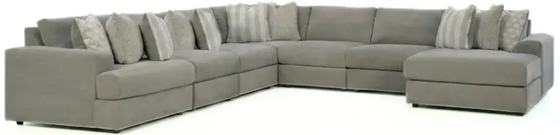 Avaliyah 7-Piece Sectional with Right Chaise