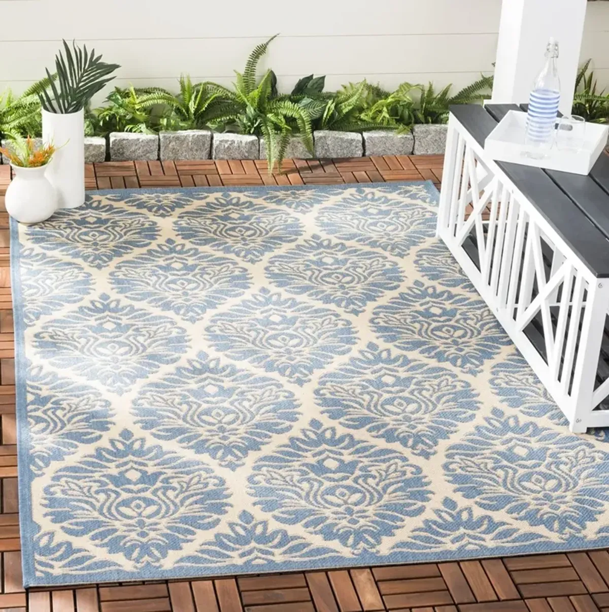 BEACH HOUSE 135 Blue 6'-7' X 9'-2' Medium Rectangle Rug