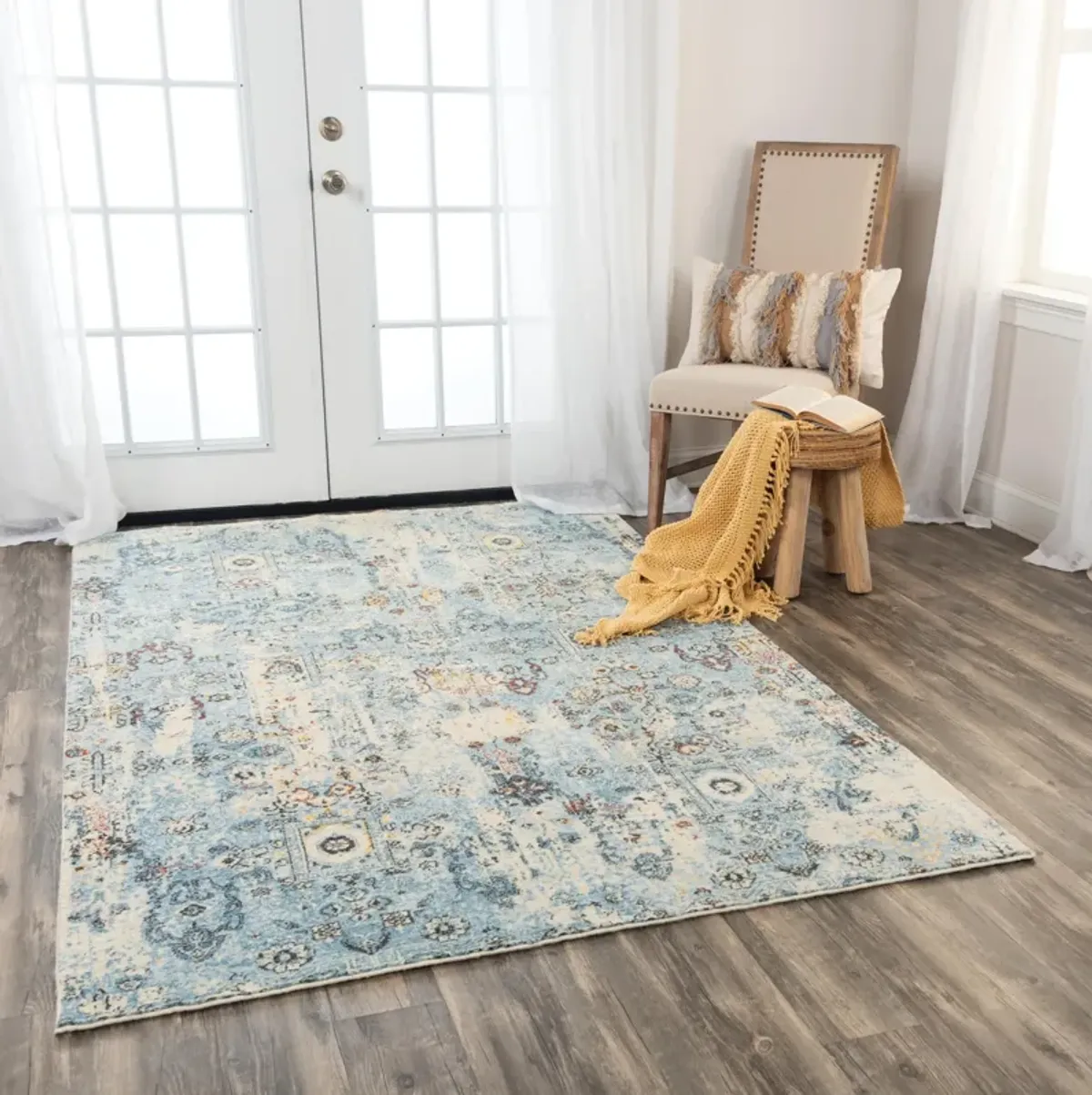 Ovation Blue/Beige distressed/classical N Z wool 10' x 13' Rectangle Rug