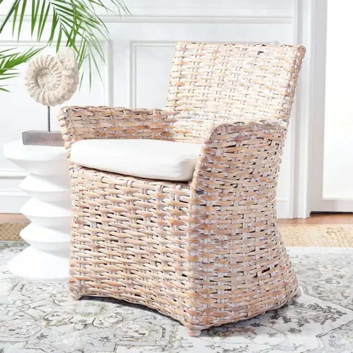 CABANA RATTAN ARM CHAIR