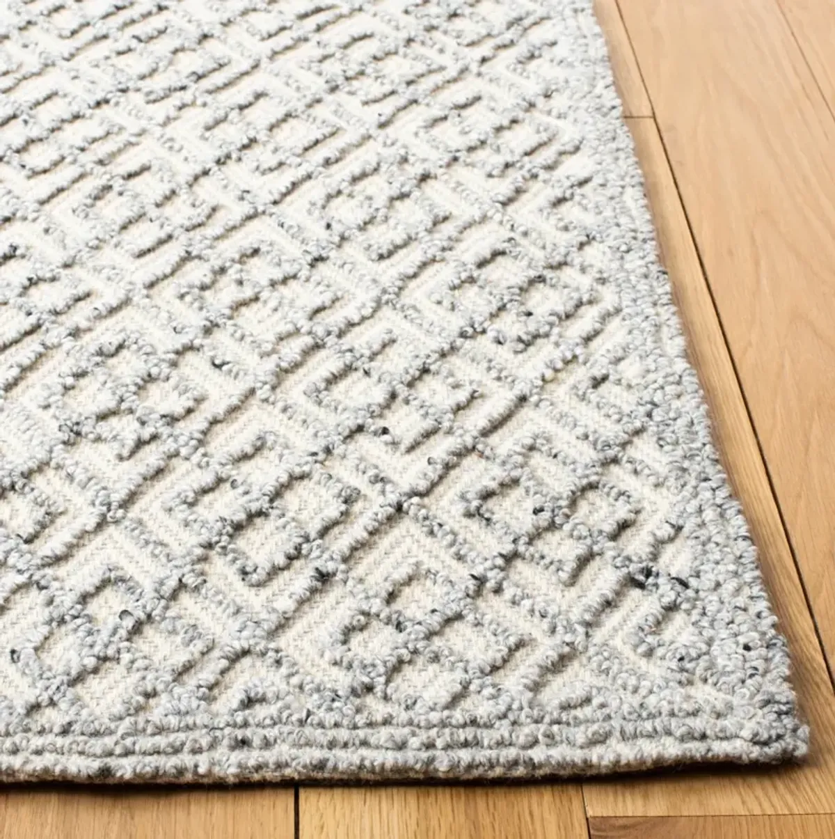 MSR TRACE GREY  2'-3' x 8' Runner Rug