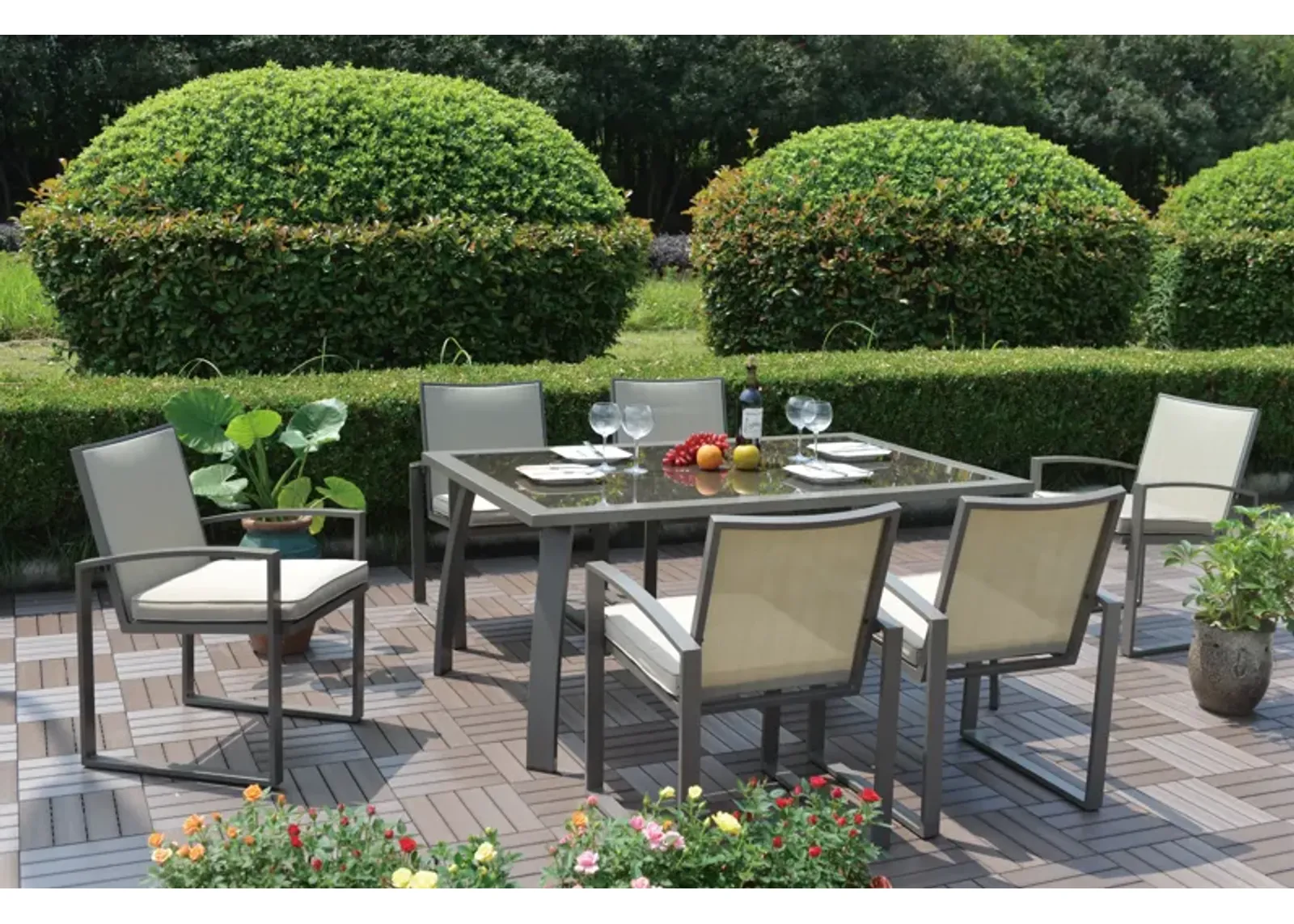 Moldova 7-Piece Dining Set 