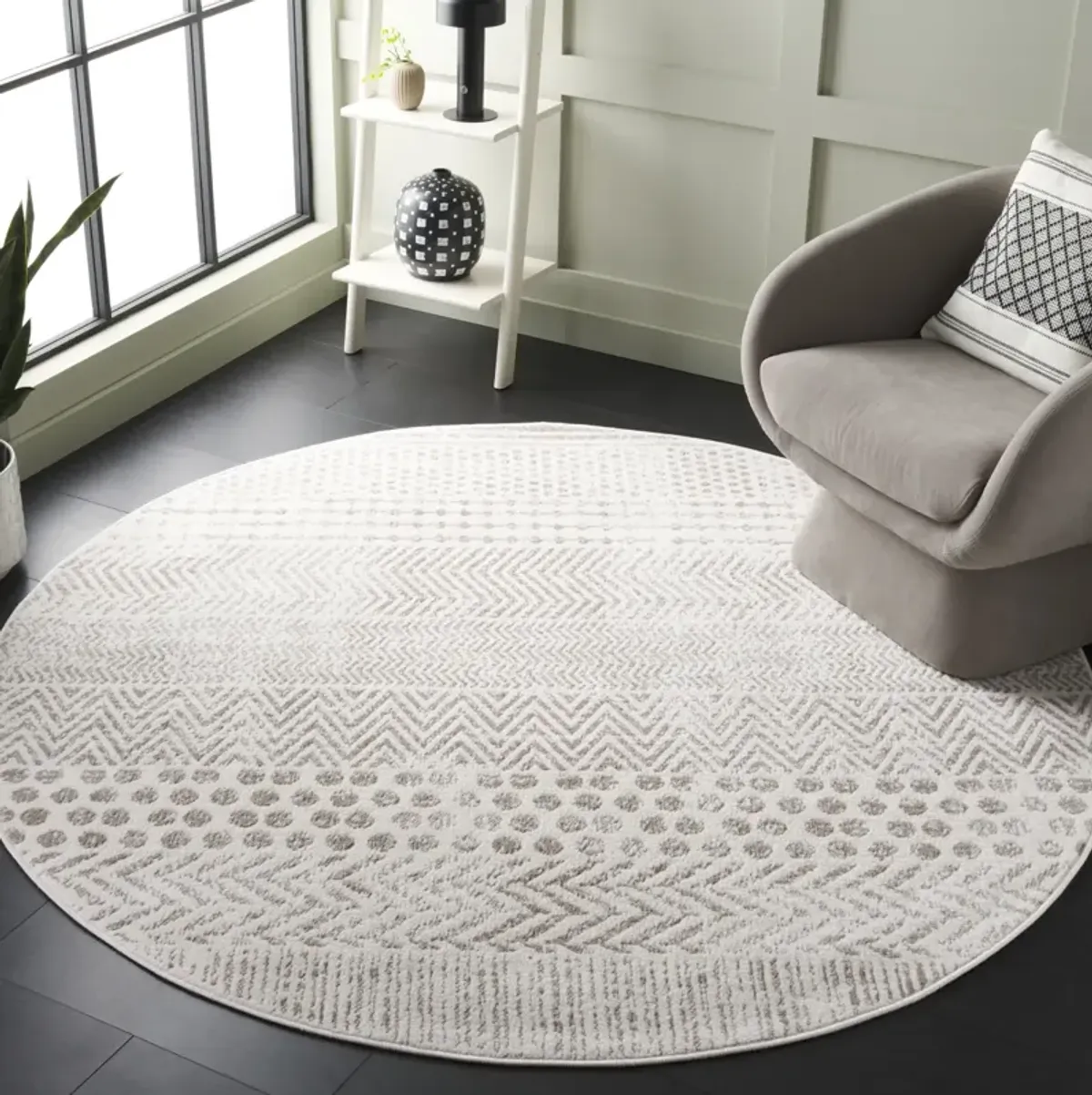 PYRAMID 230 IVORY  4' x 4' Round Round Rug