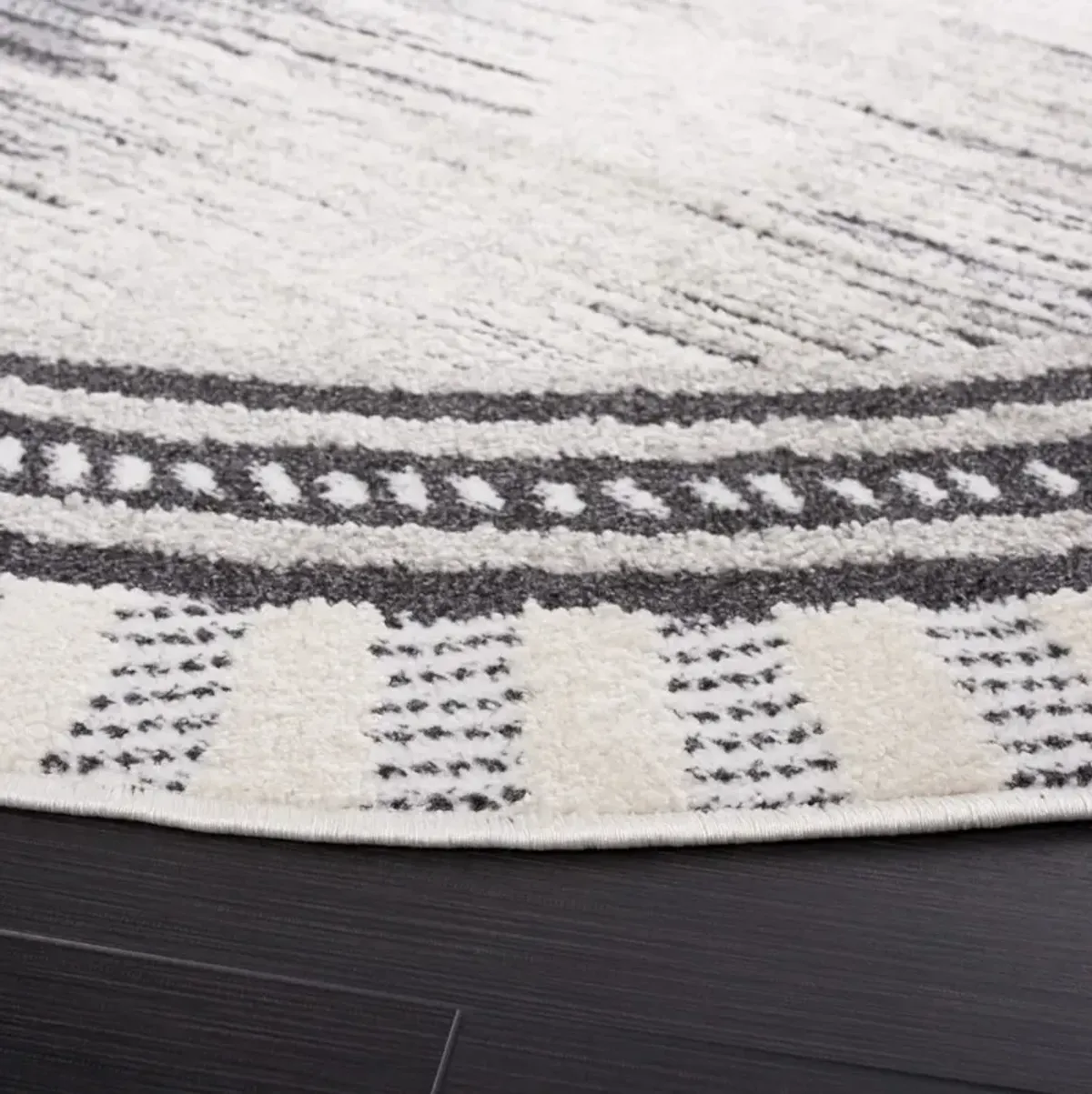 ALAMO 732 Grey 6'-7' X 6'-7' Round Round Rug