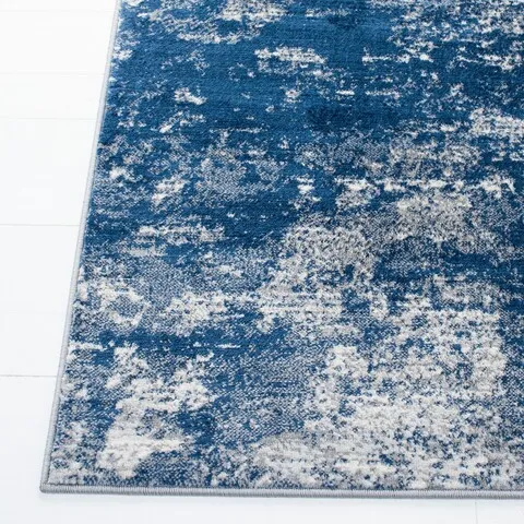 Brentwood 822 Grey / Navy 9' X 9' Square Square Powerloomed Rug