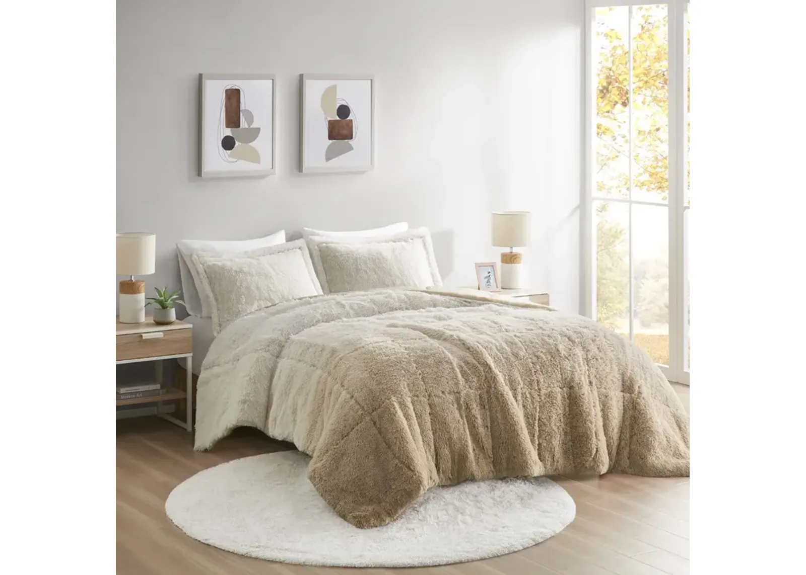 Intelligent Design Brielle Natural Ombre Shaggy Long Fur Comforter Mini Set