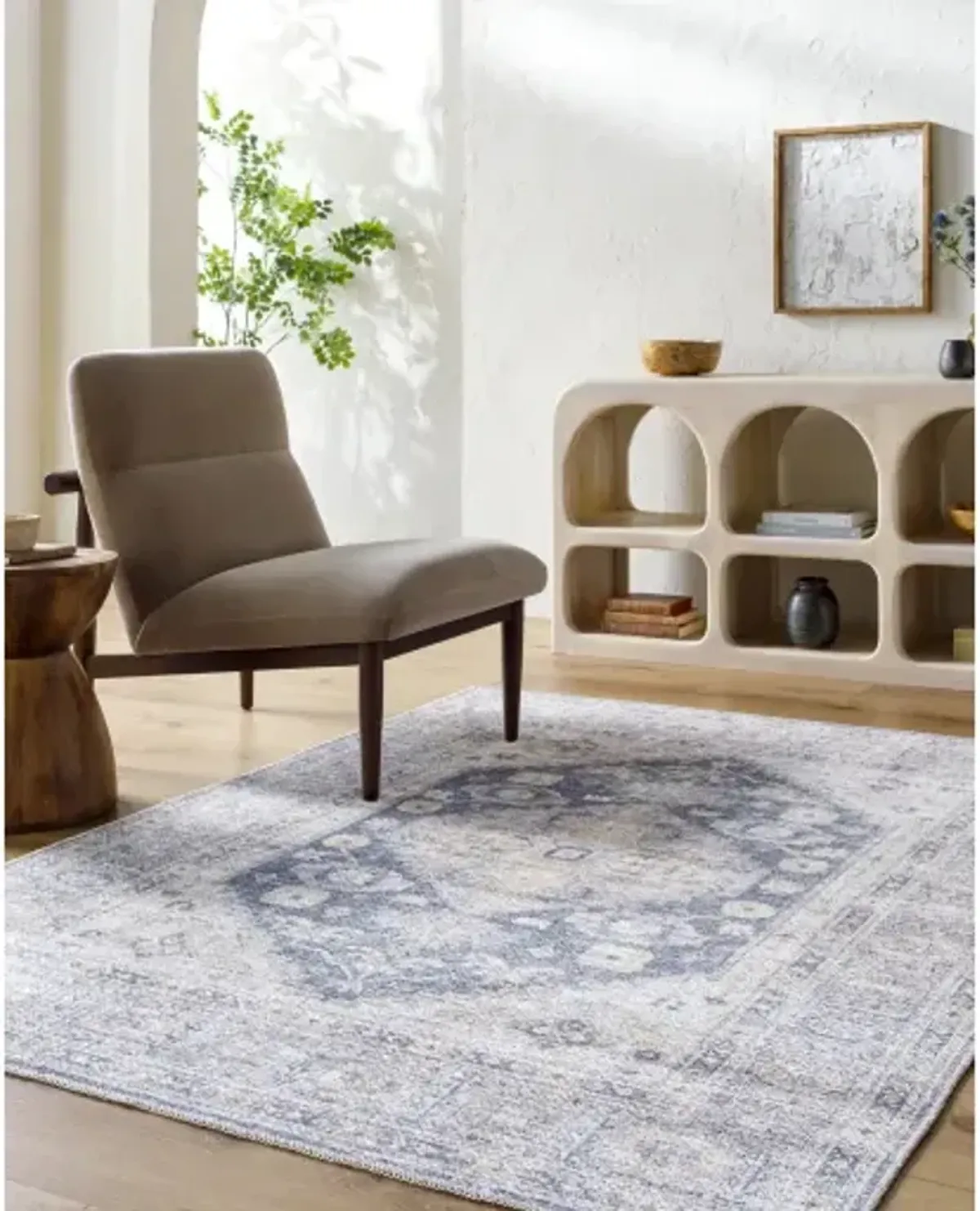 Lorelai VVLO-2306 2'7" x 7'10" Machine Woven Rug