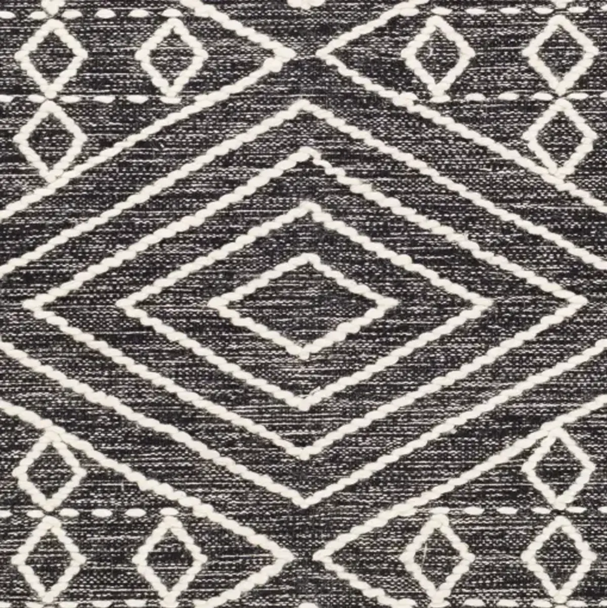 Bedouin 2' x 3' Rug