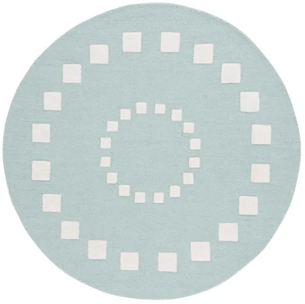 SAFAVIEH KIDS Hand Tufted 4' x 4' Round area rug