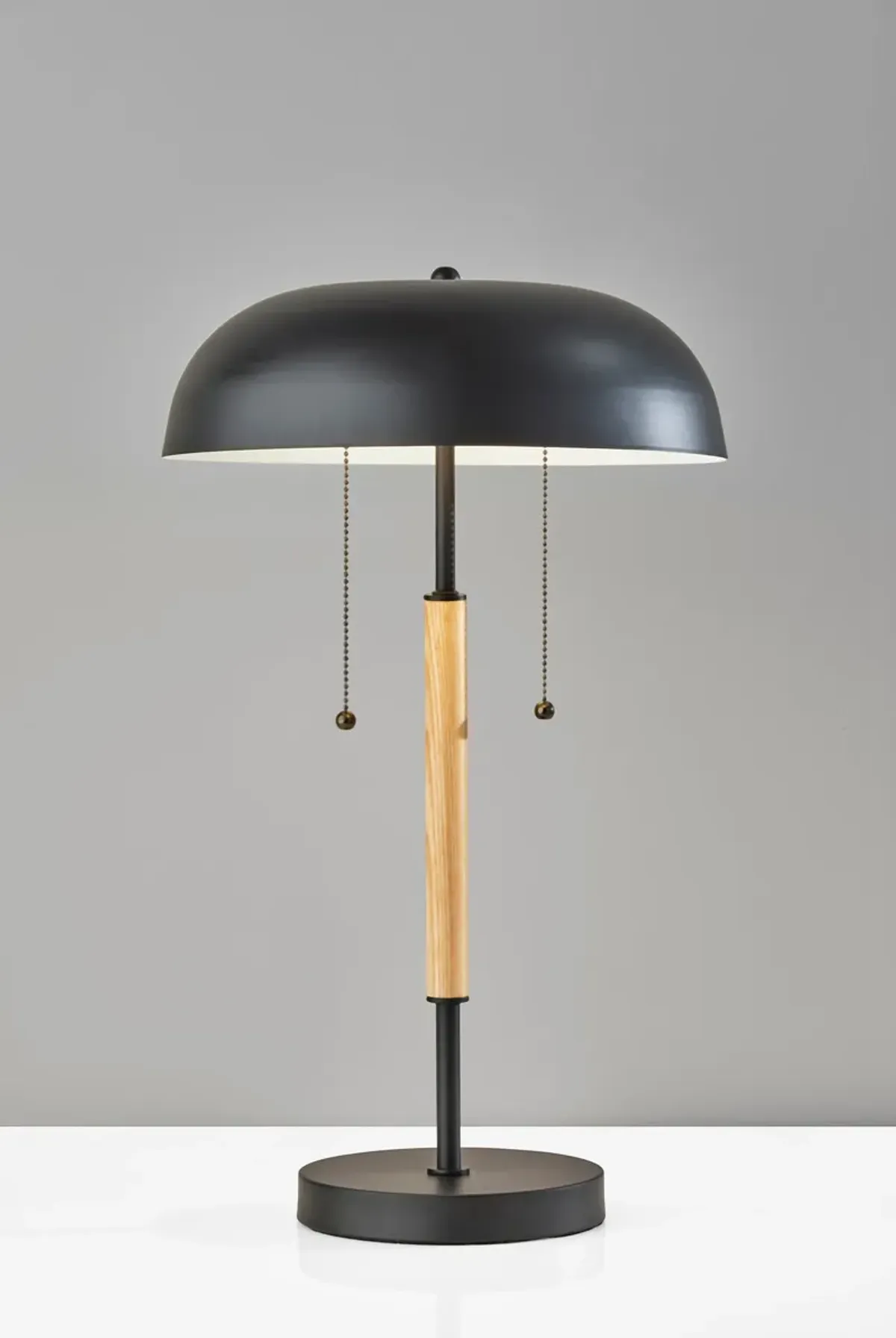 Everett Table Lamp