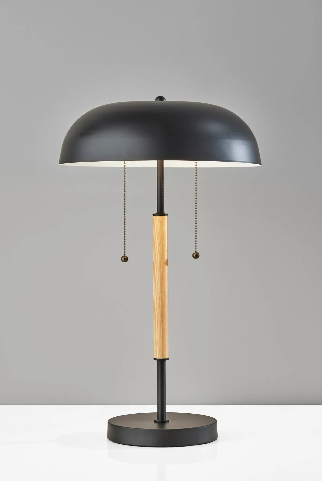 Everett Table Lamp