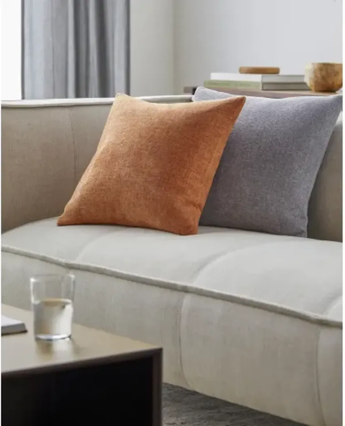 Kamaili KMI-009 20"L x 20"W Accent Pillow