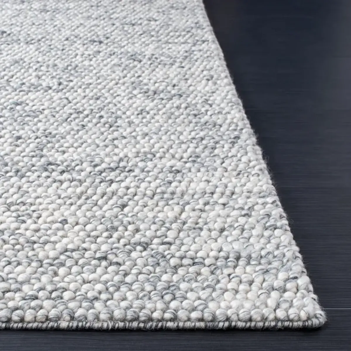 NATURA 620 LIGHT GREY  2'-3' x 22' Runner Rug