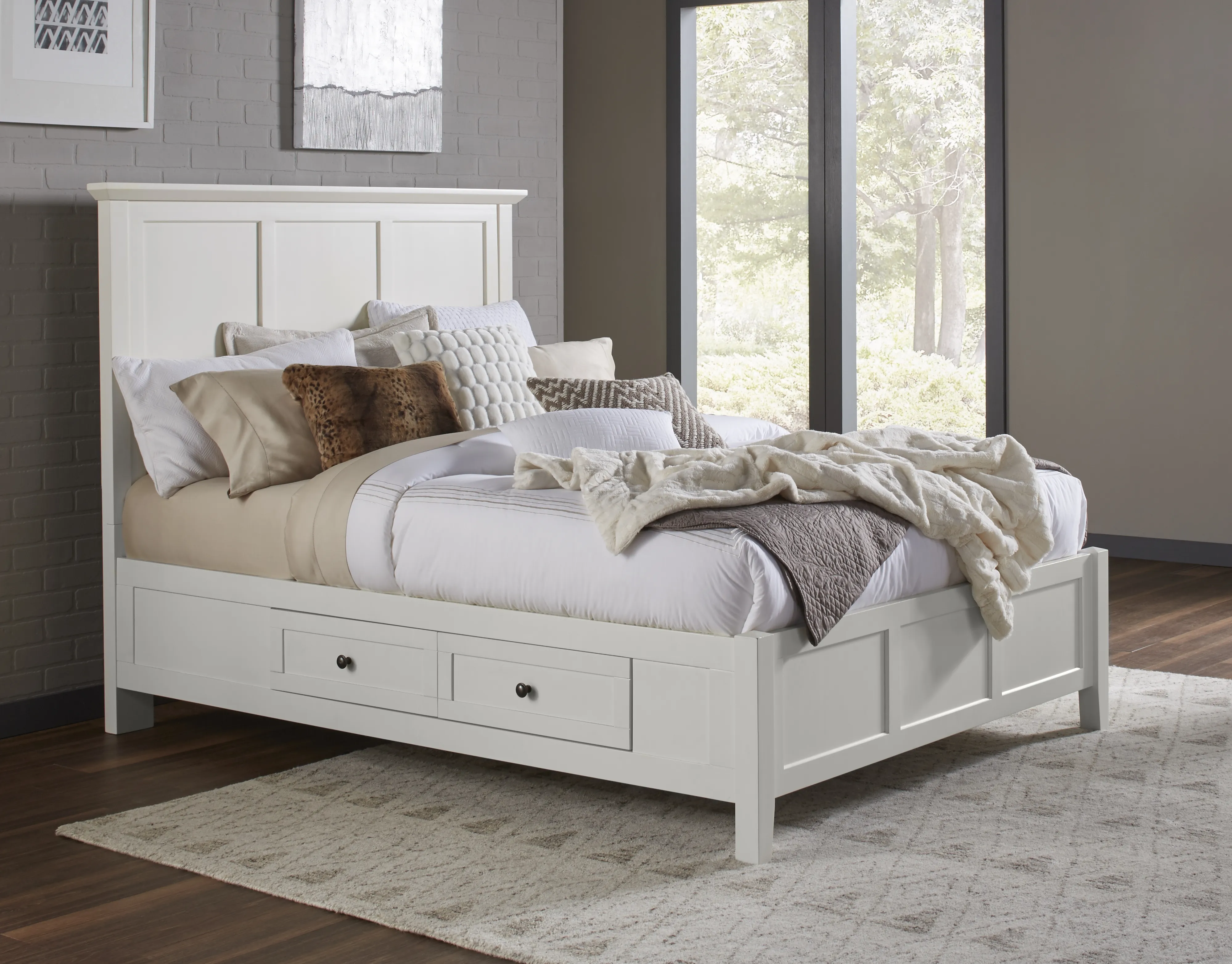 Paragon Full-size Four Drawer Storage Bed in White