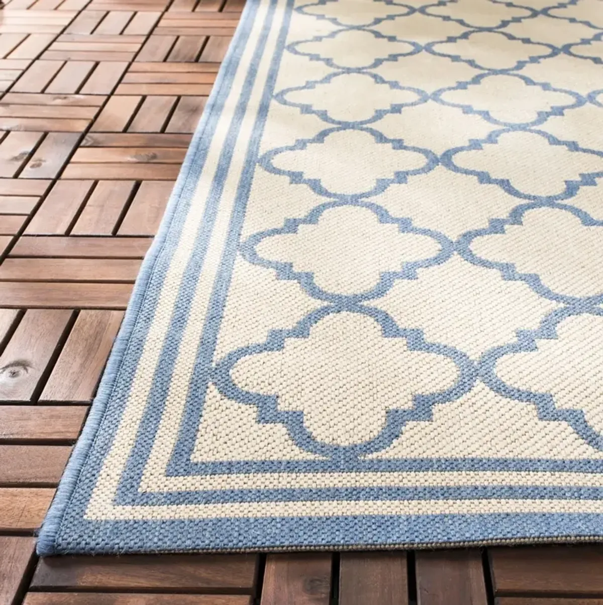 BEACH HOUSE 121 Blue 8' X 8' Square Square Rug