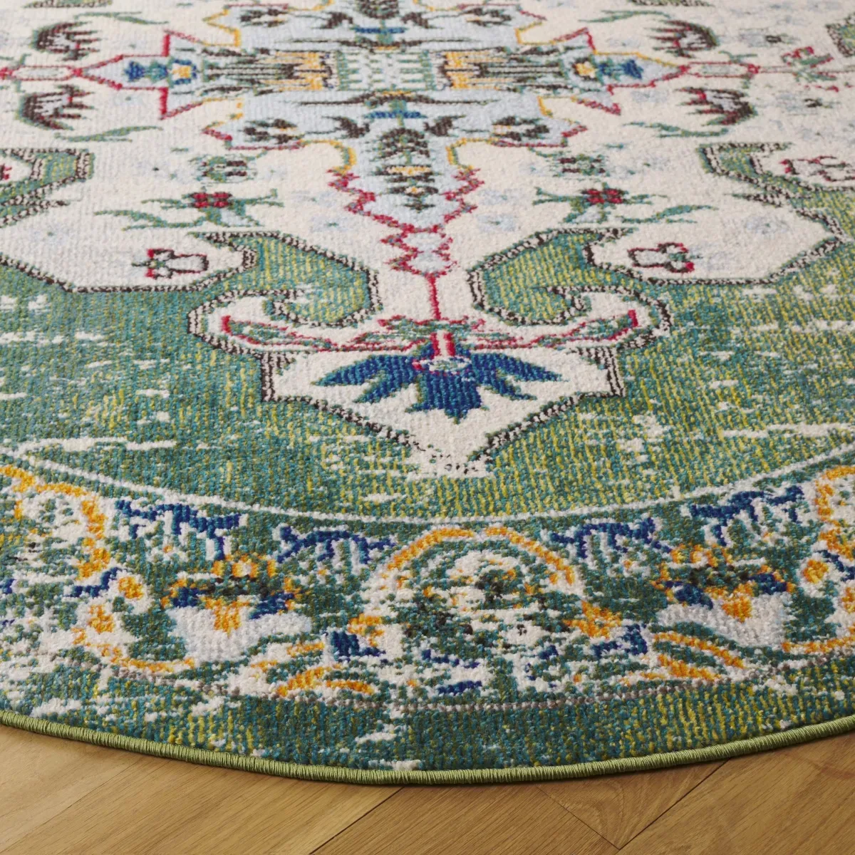 MADISON 452 GREEN  6'-7' x 6'-7' Round Round Rug