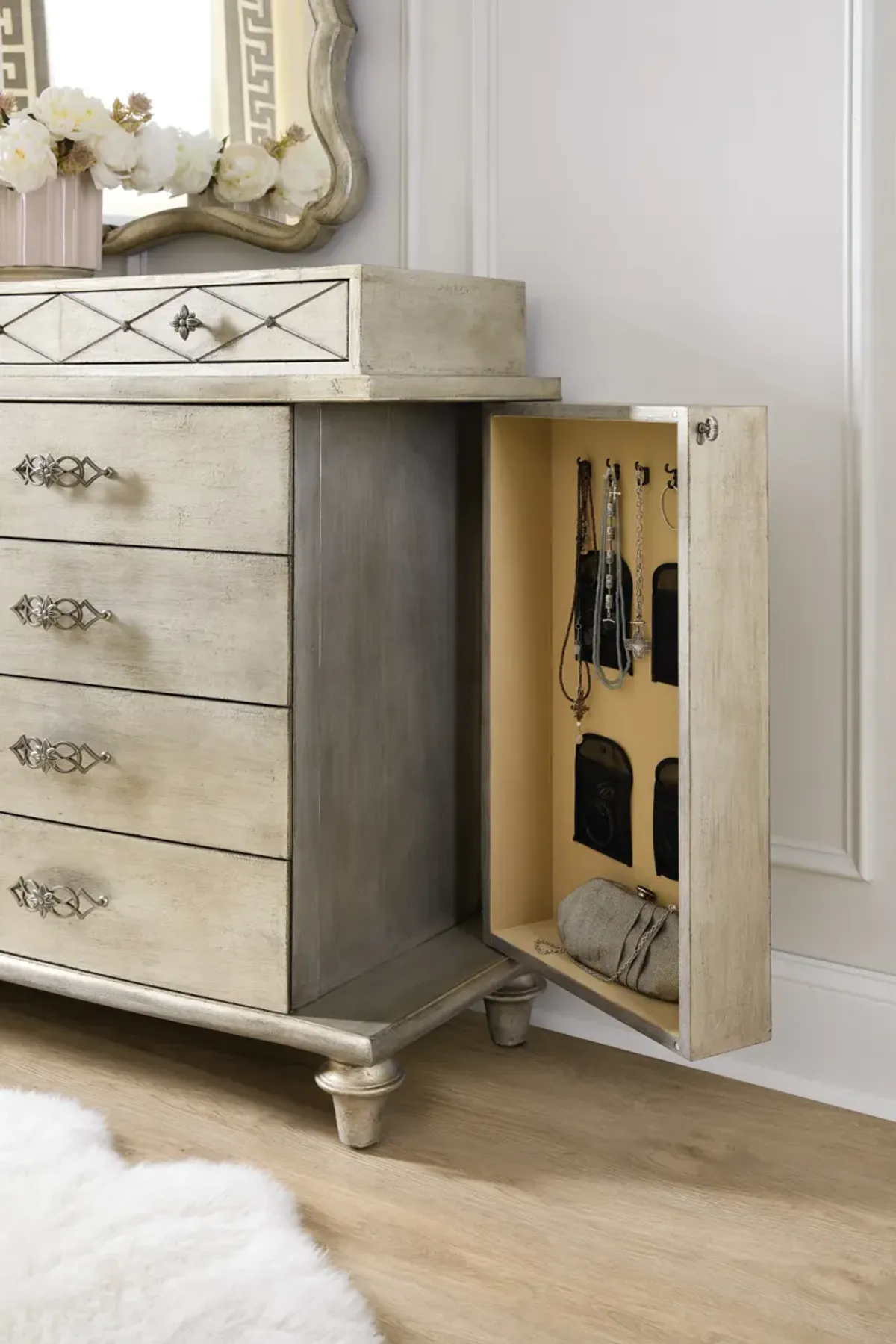 Sanctuary Diamont Dresser