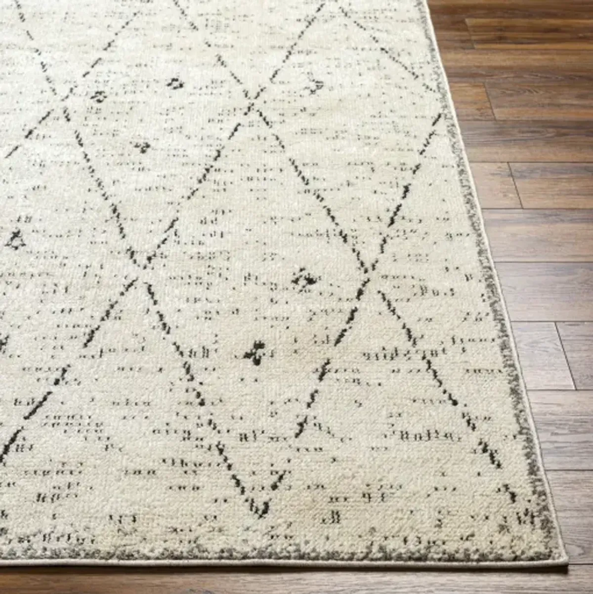 La Boheme LHB-2304 6'7" x 9' Machine Woven Rug