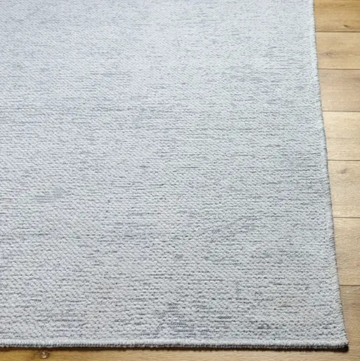 Quebec QBC-2300 6'7" x 9' Machine Woven Rug