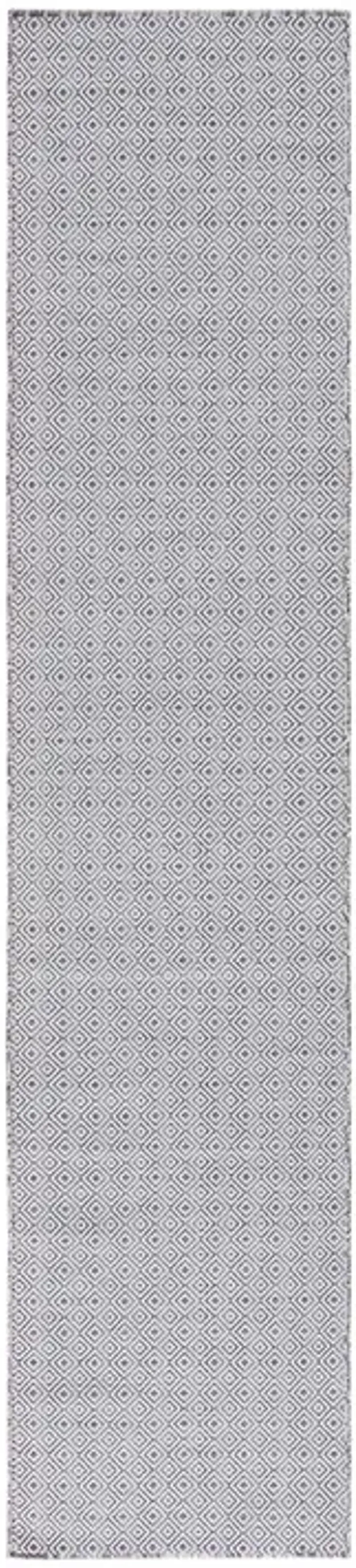 HAMPTON 230 Black 2' X 9' Runner Rug