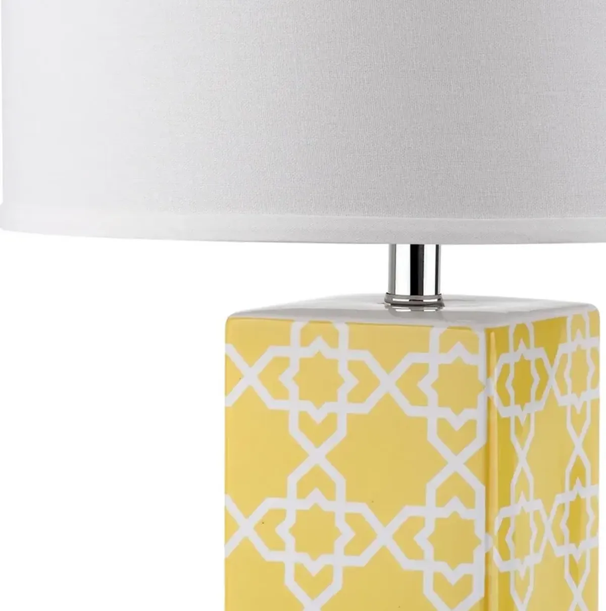 Quatrefoil 27-Inch H Table Lamp - Set of 2