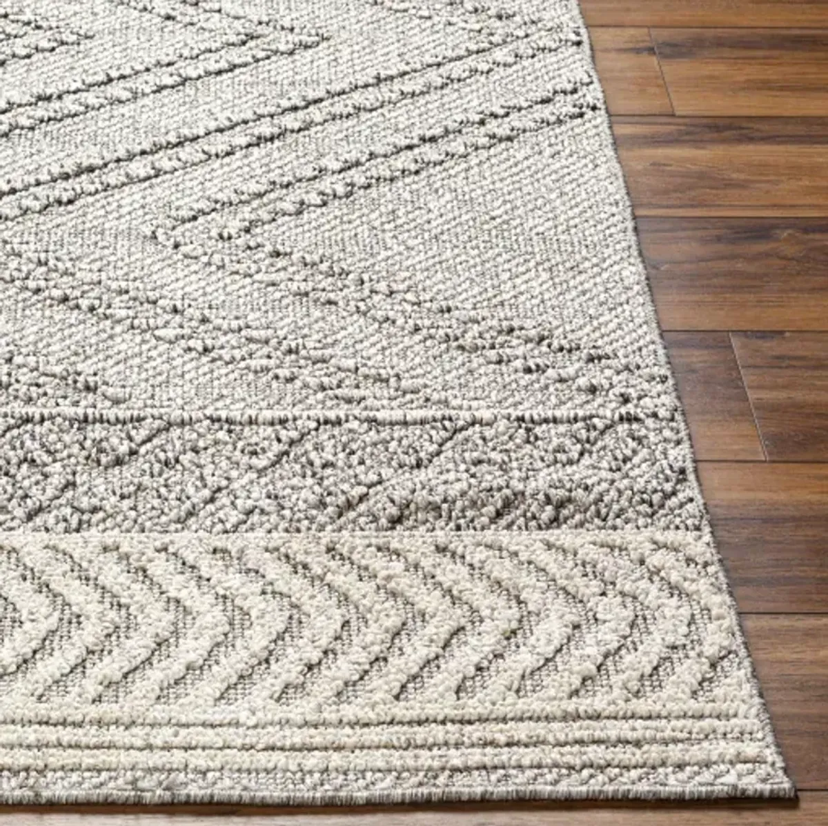 Sarasota SSO-2308 7'7" x 10' Machine Woven Rug