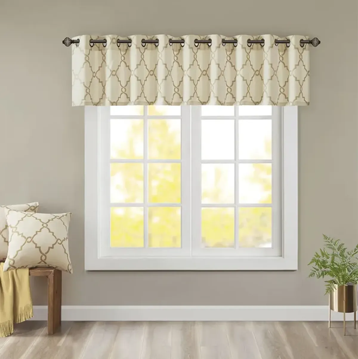 Madison Park Saratoga Beige/Gold Fretwork Print Grommet Top Window Valance