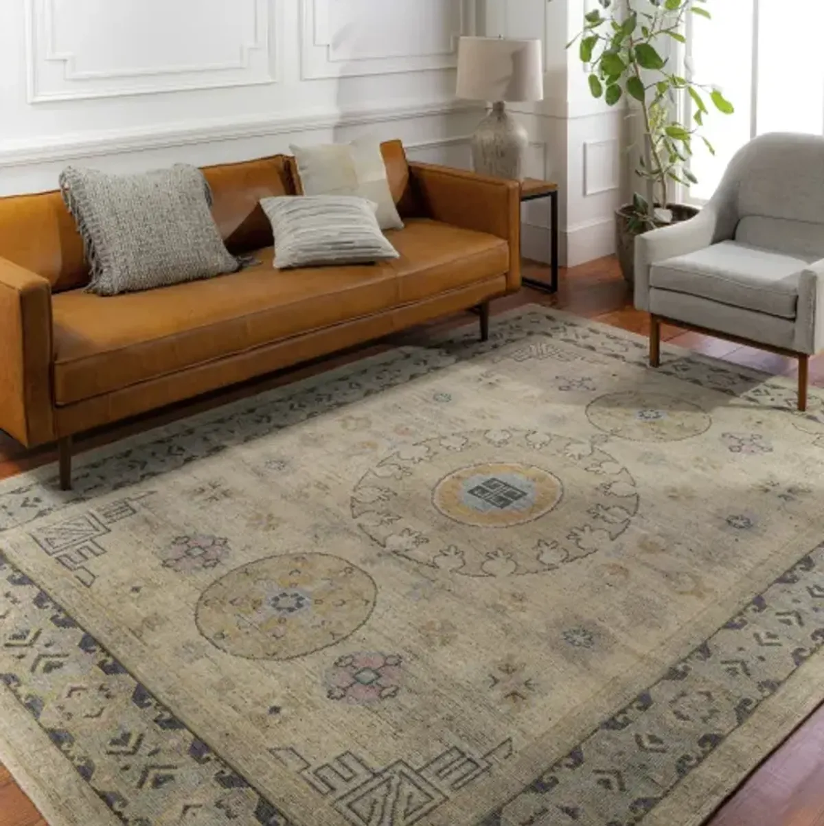 Smyrna 6' x 9' Rug