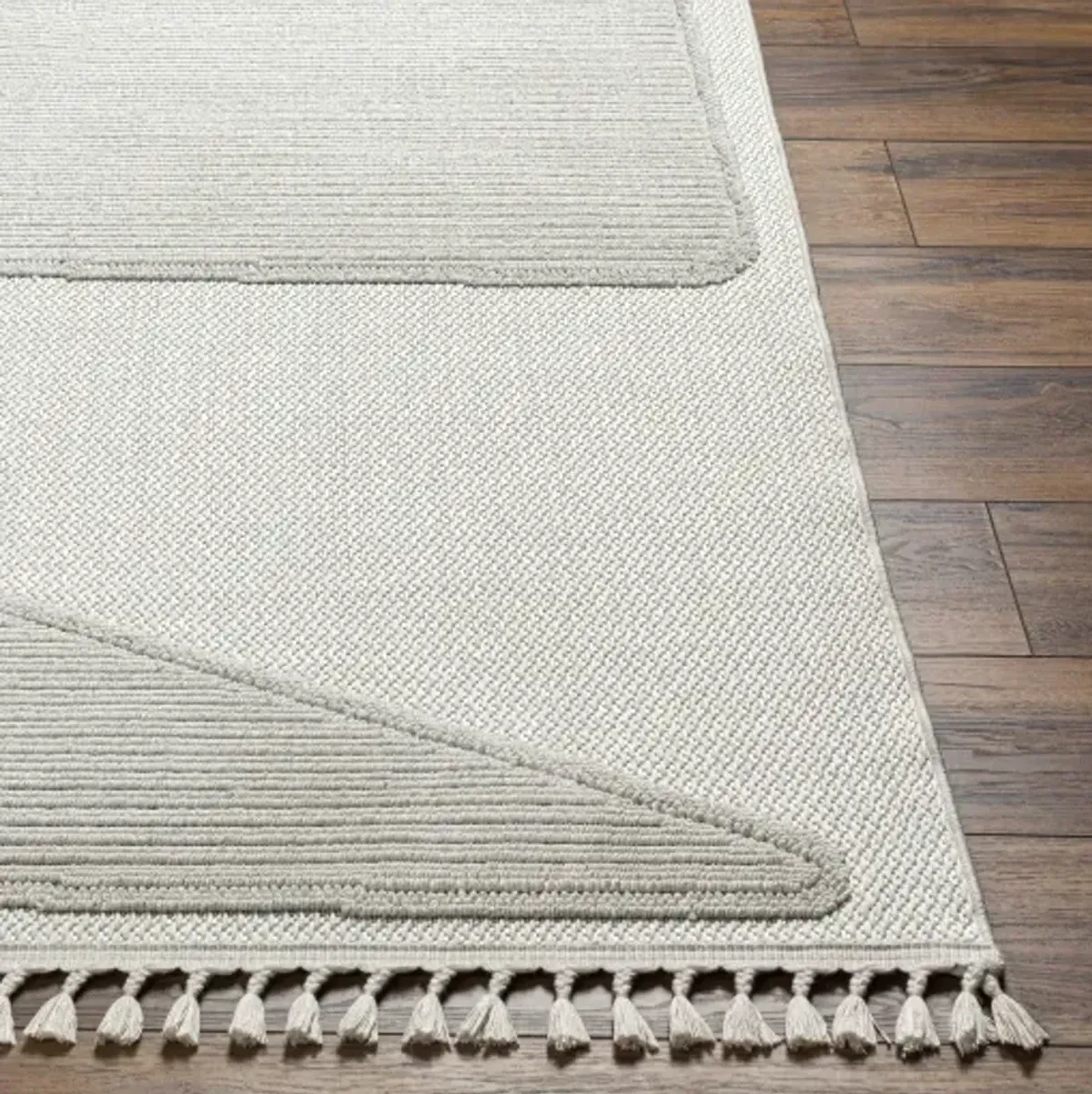 Finland FND-2306 6'7" x 9' Machine Woven Rug