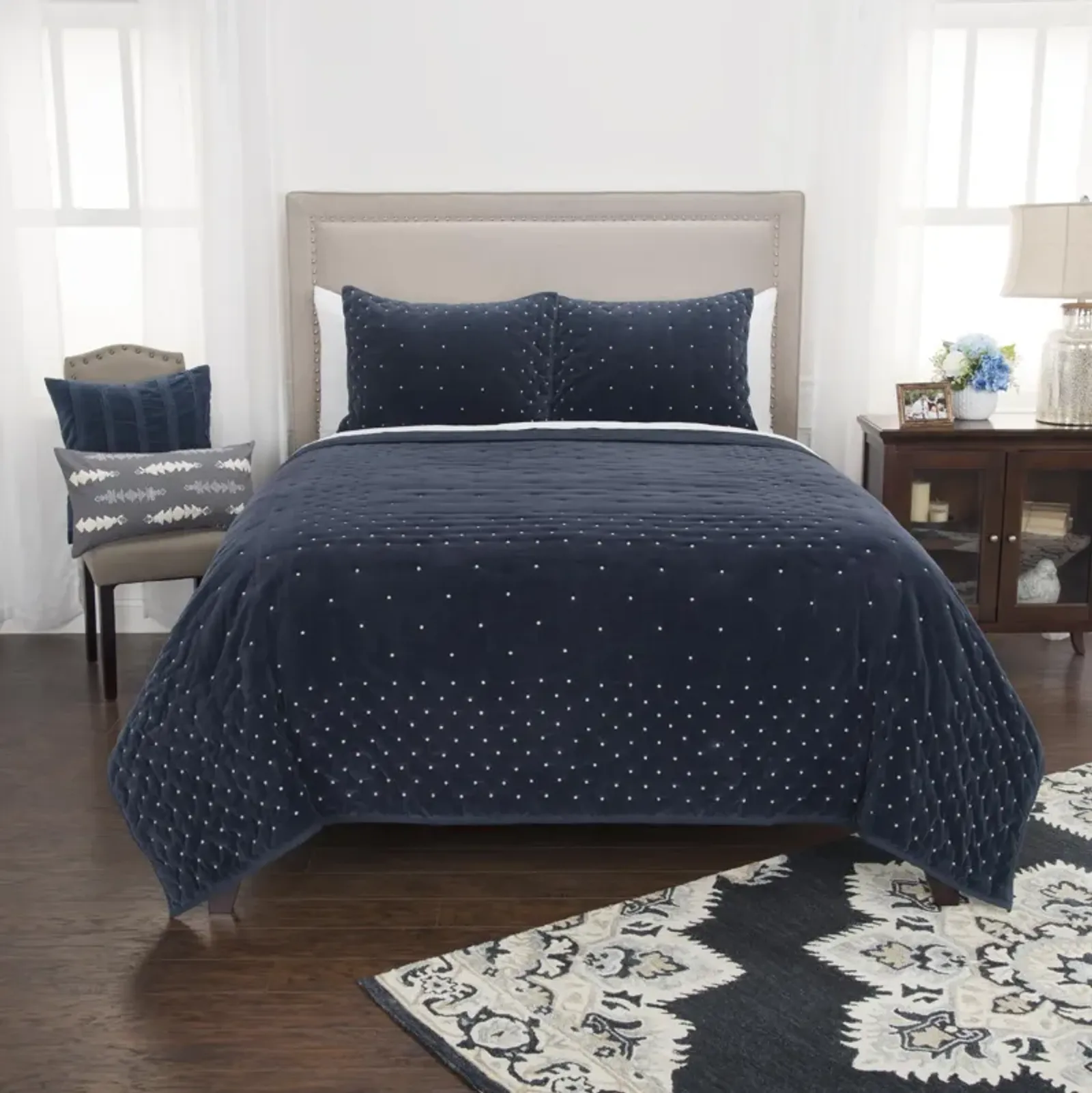 Giovanna- Indigo Geometric TaupeKing Sham