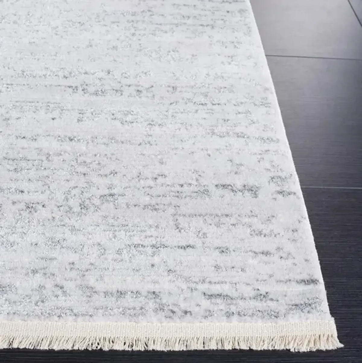 WHISPER 556 Grey  4' X 6' Small Rectangle Rug