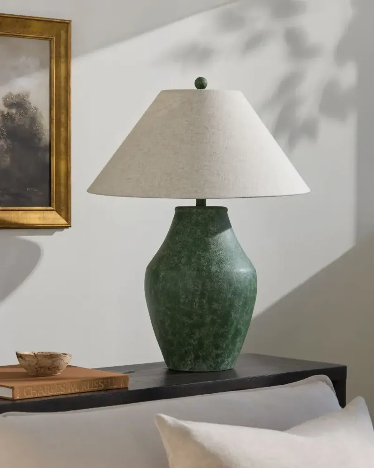 Amaryllis ARS-009 28"H x 22"W x 22"D Accent Table Lamp