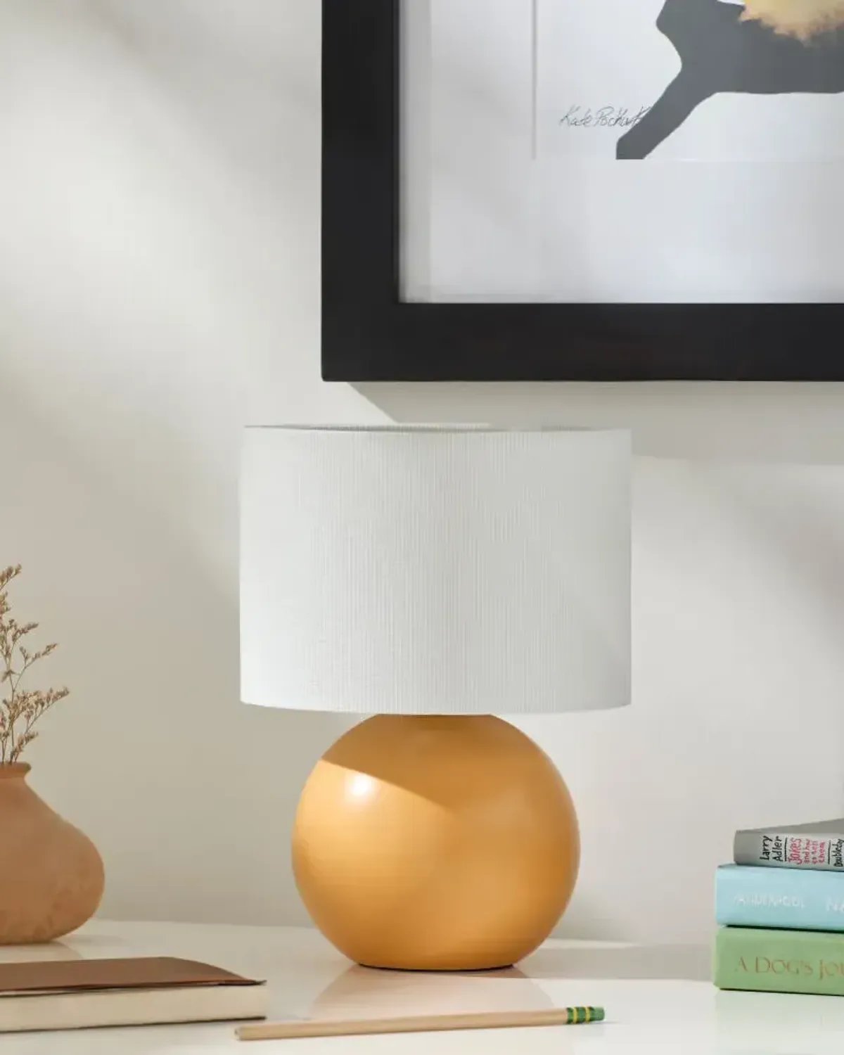 Elio ELI-022 10"H x 8"W x 8"D Accent Table Lamp