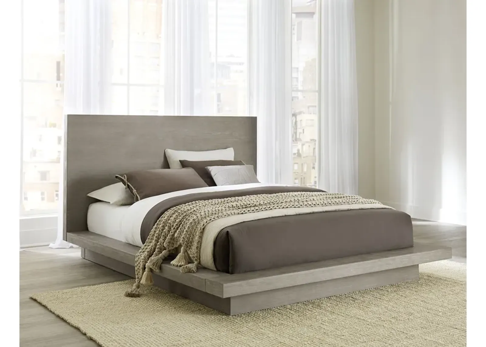 Melbourne California King-Size Panel Bed in Mineral