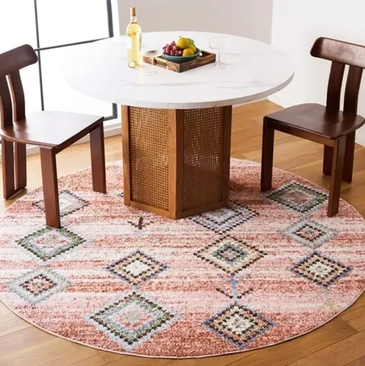 CHAPEL 402 6'-7' X 6'-7' Round Round Rug