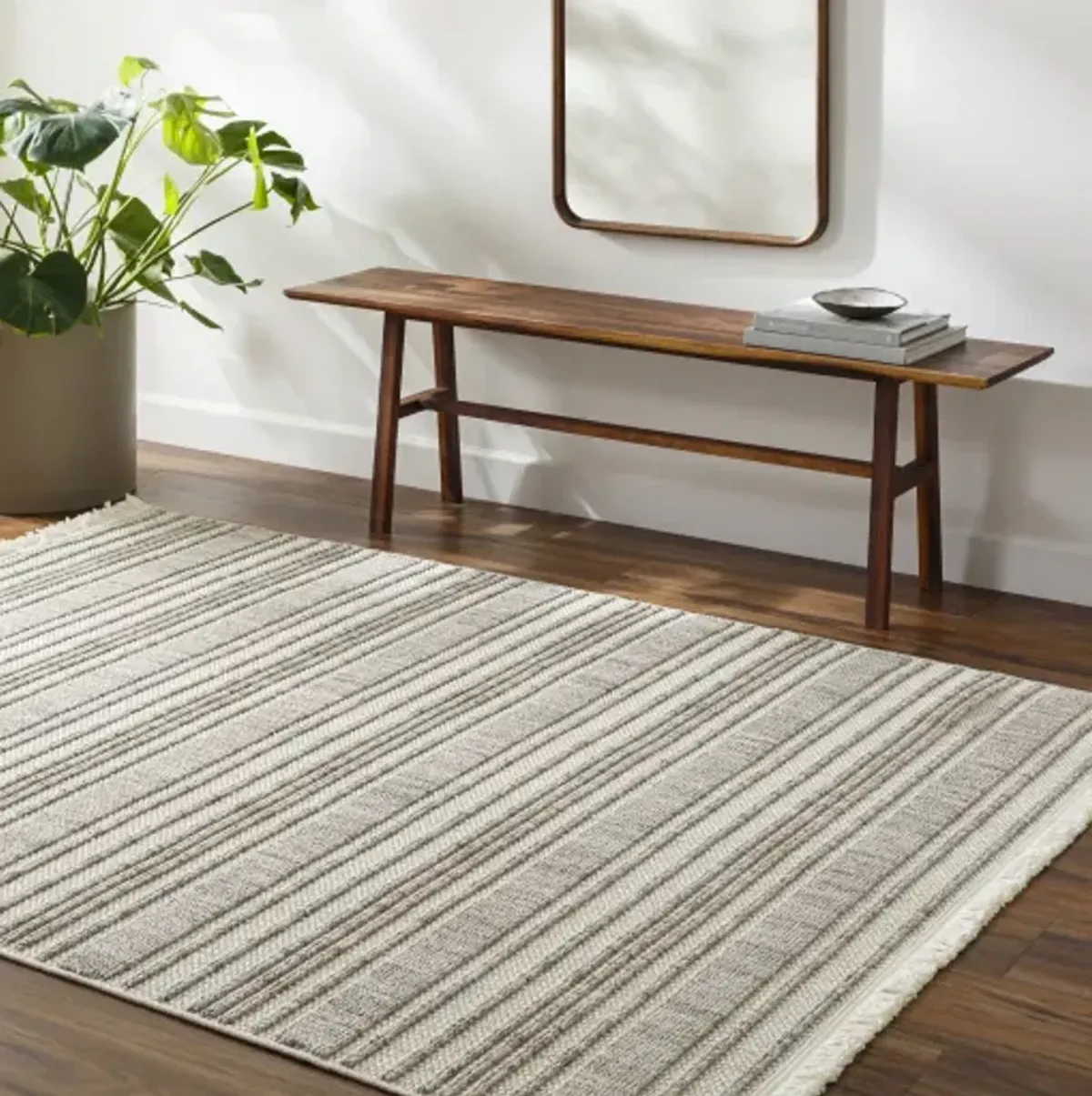 New Delhi NWH-2304 6'6" x 9' Machine Woven Rug