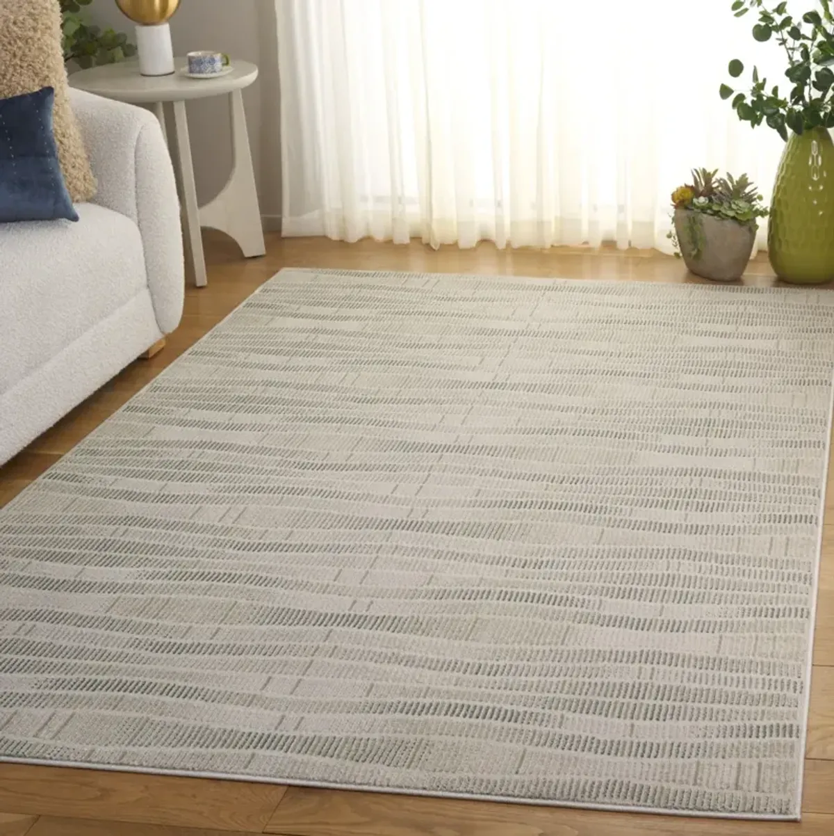 PRESTIGE 116 IVORY  8' x 10' Large Rectangle Rug