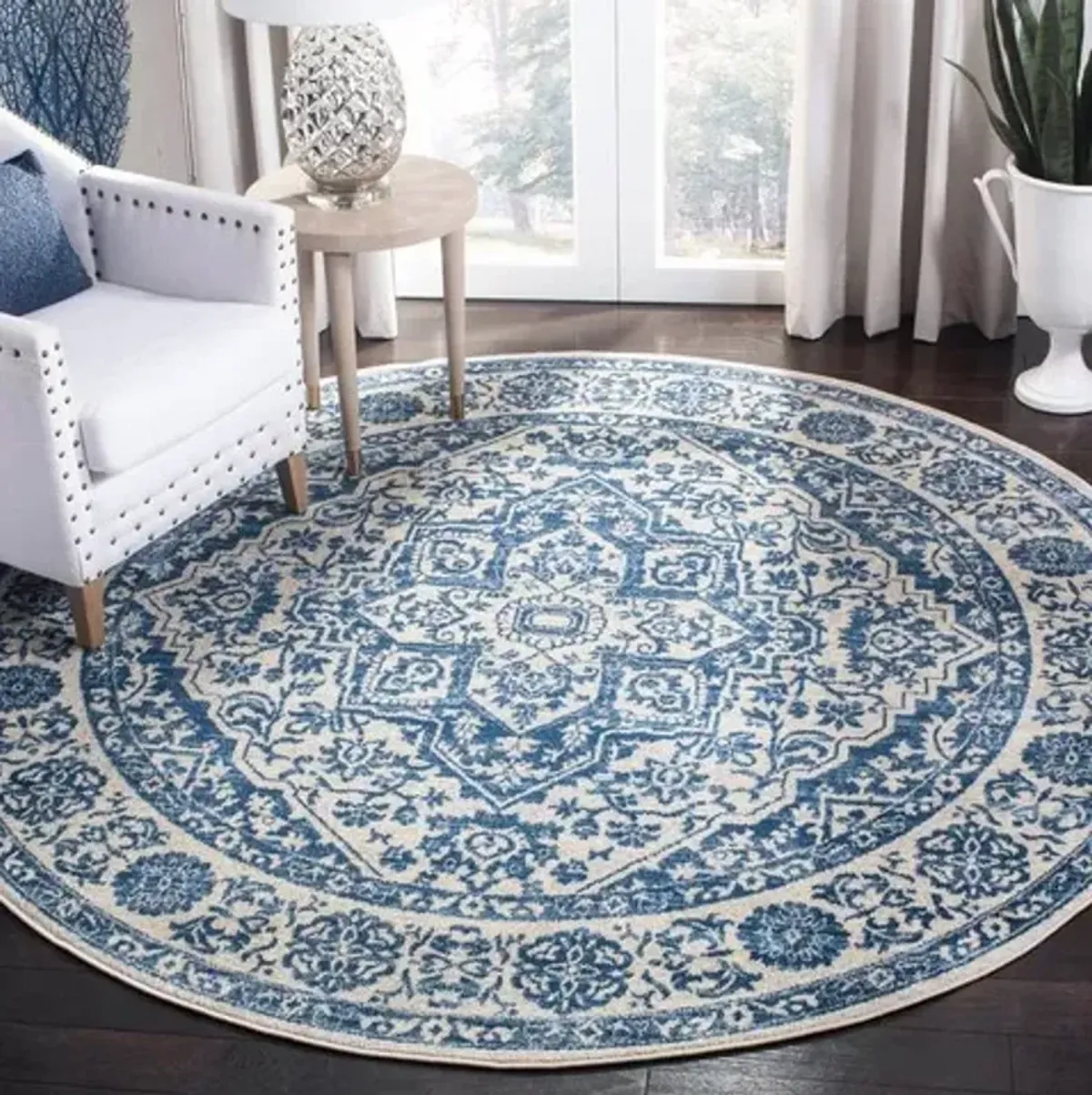 Brentwood 832 Navy / Light Grey 5' X 5' Round Round Powerloomed Rug