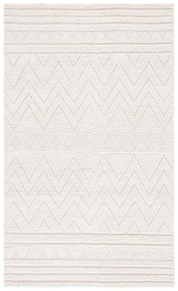 NATURA Hand Woven 6' x 9' area rug