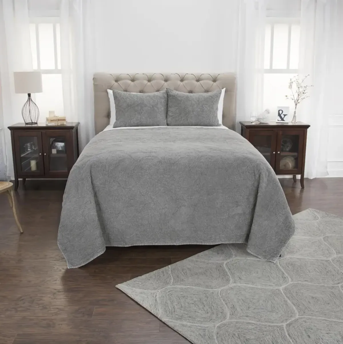 Anthony King Medallion Solid Gray Quilt