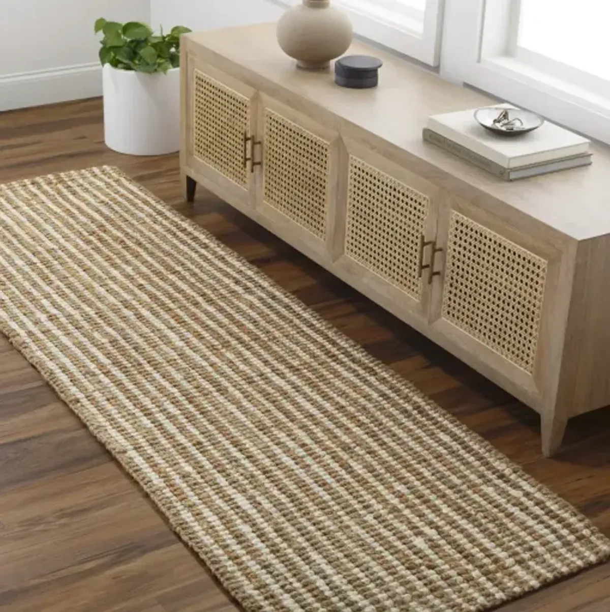 Boucle BUL-2302 2'6" x 8' Hand Made Rug