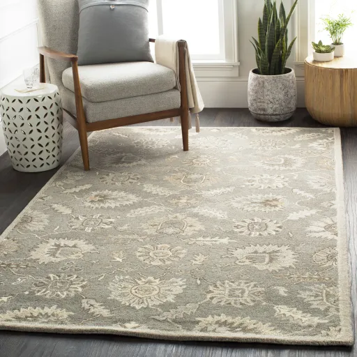 Caesar 8' x 10' Oval Rug