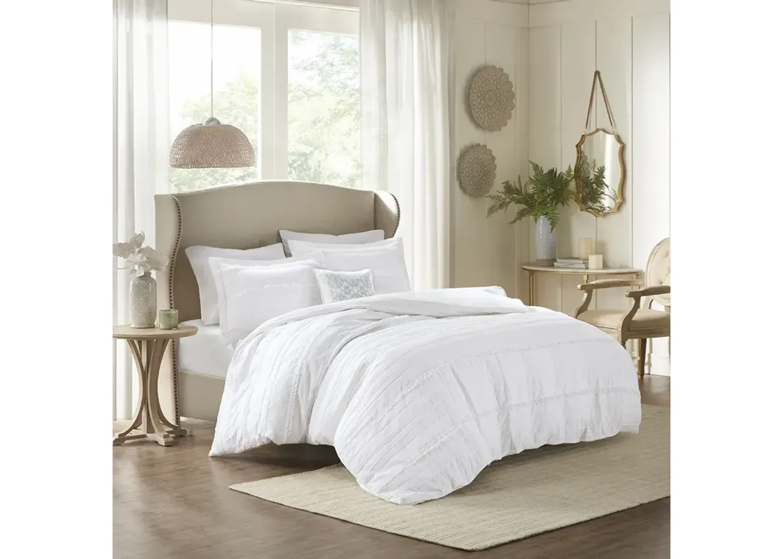 Madison Park Celeste White 4 Piece 2-in-1 Duvet Set