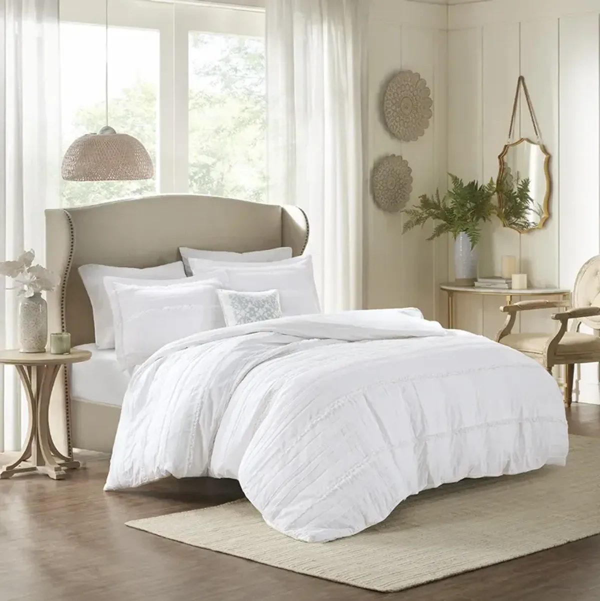 Madison Park Celeste White 4 Piece 2-in-1 Duvet Set