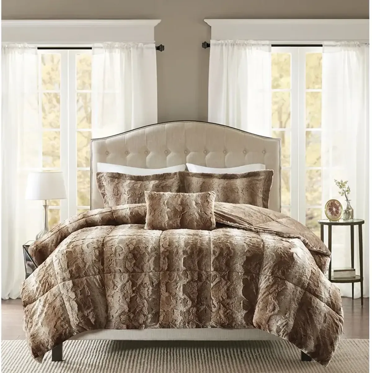 Madison Park Zuri Tan 4PC Faux Fur Comforter Set