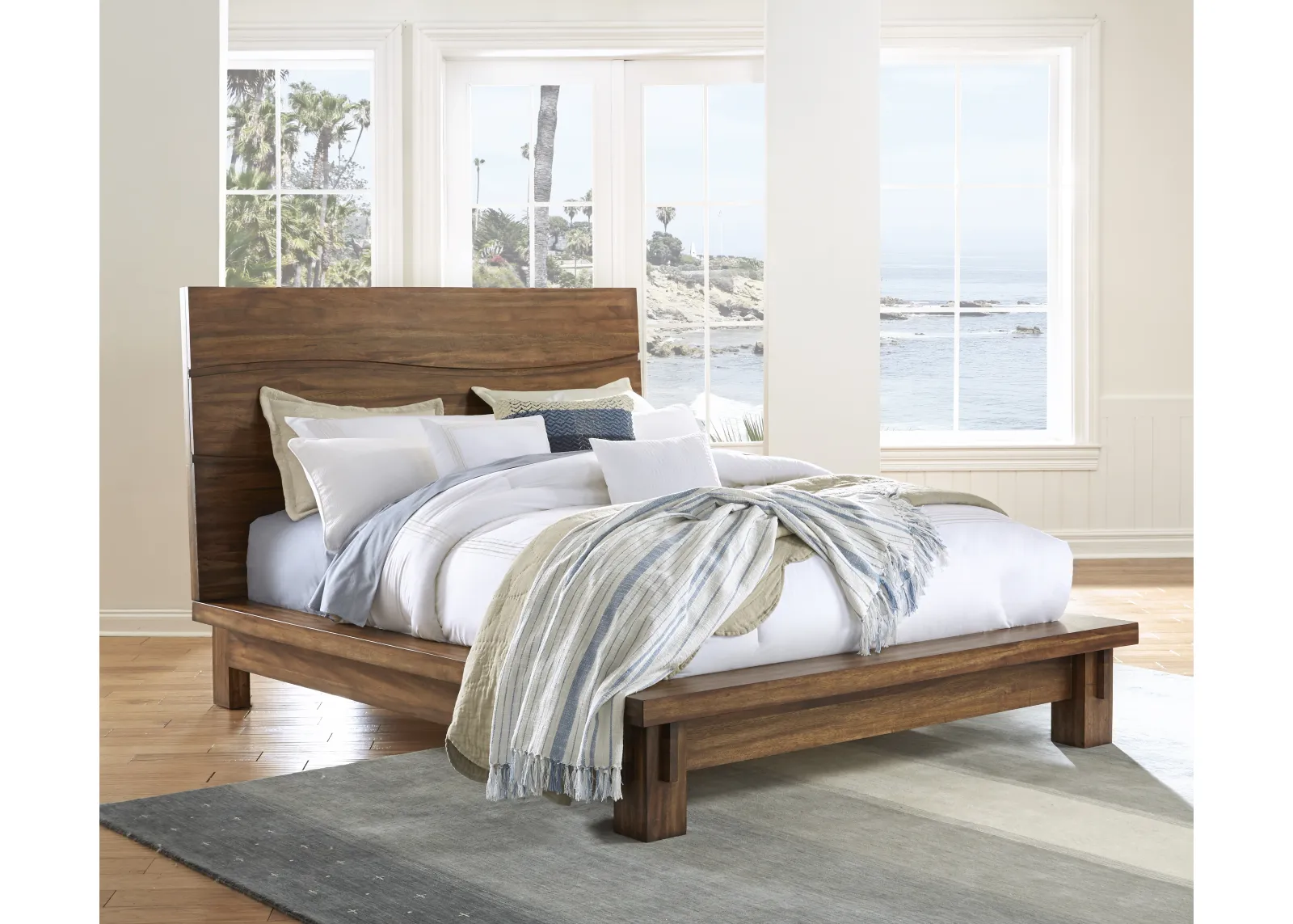 Ocean California King-size Solid Wood Platform Bed in Natural Sengon