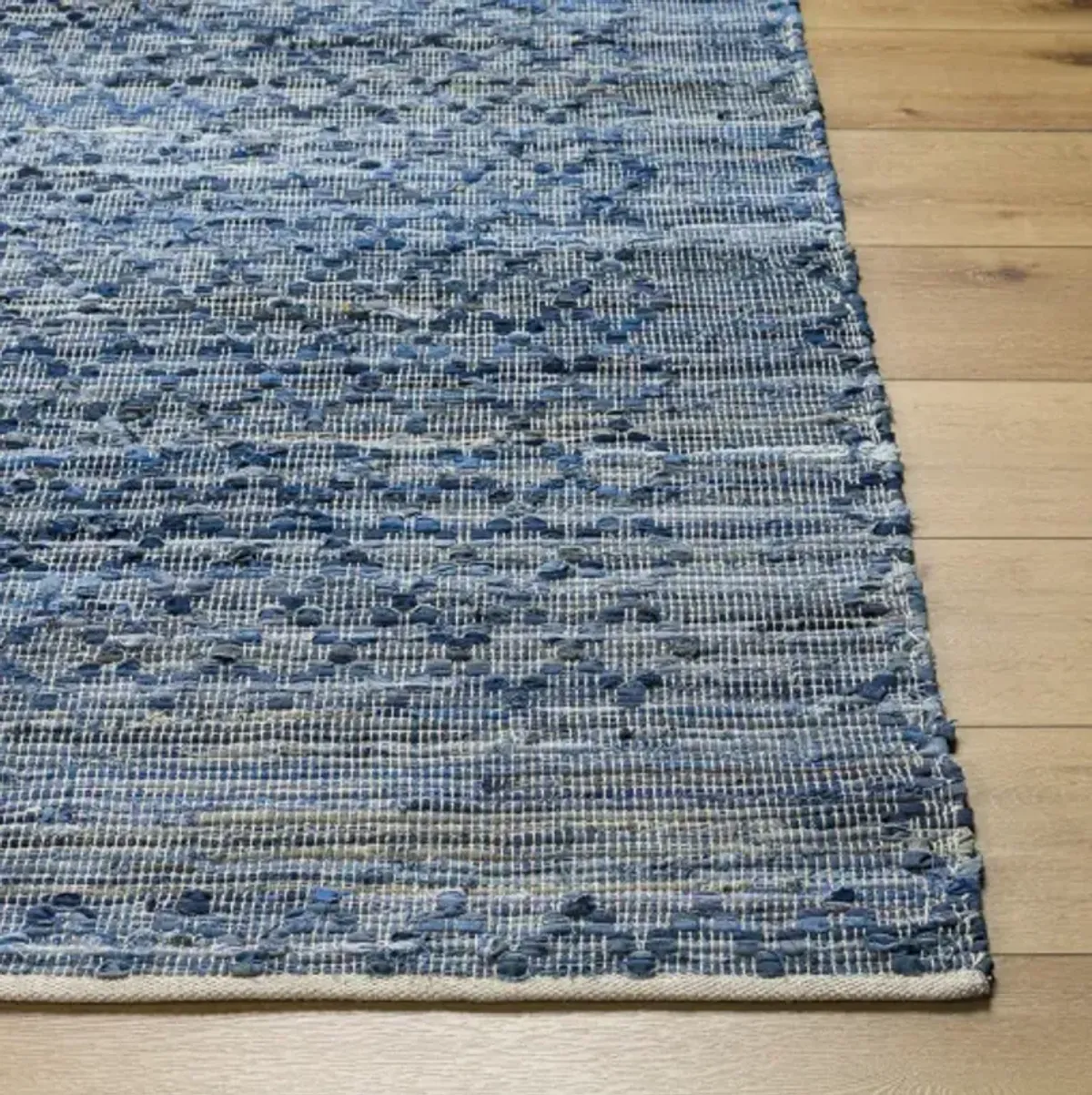 Jean JEA-2312 2'6" x 8' Hand Made Rug