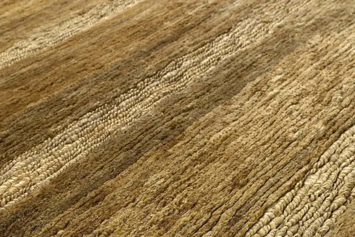 Trinidad TND-1116 2' x 3' Hand Made Rug