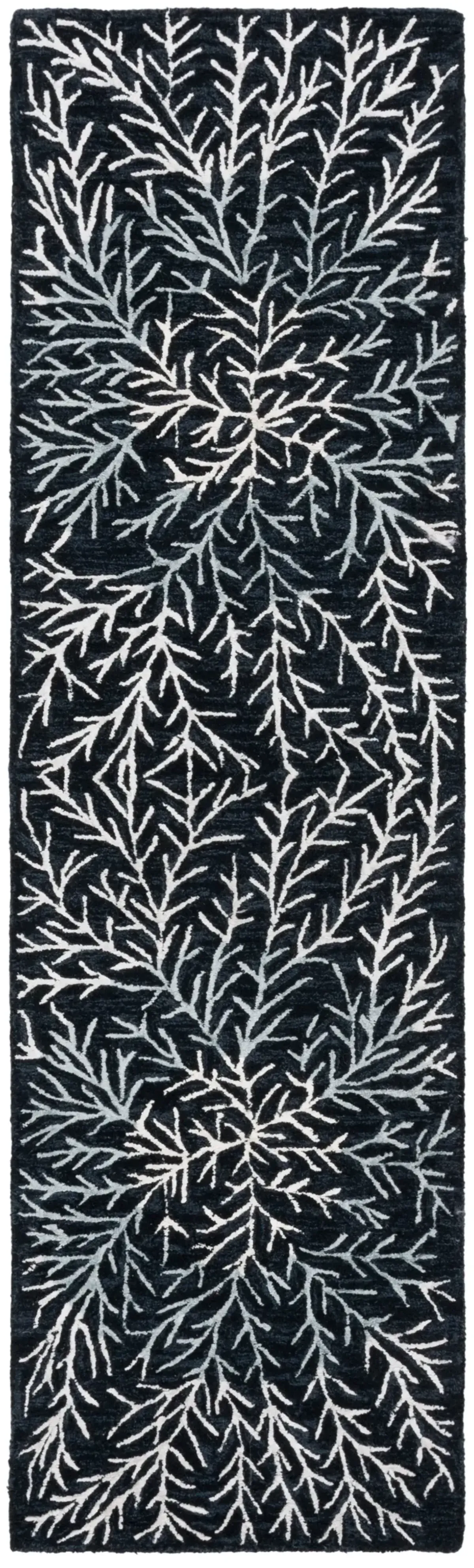 SOHO 257 BLACK  2'-3' x 8' Runner Rug