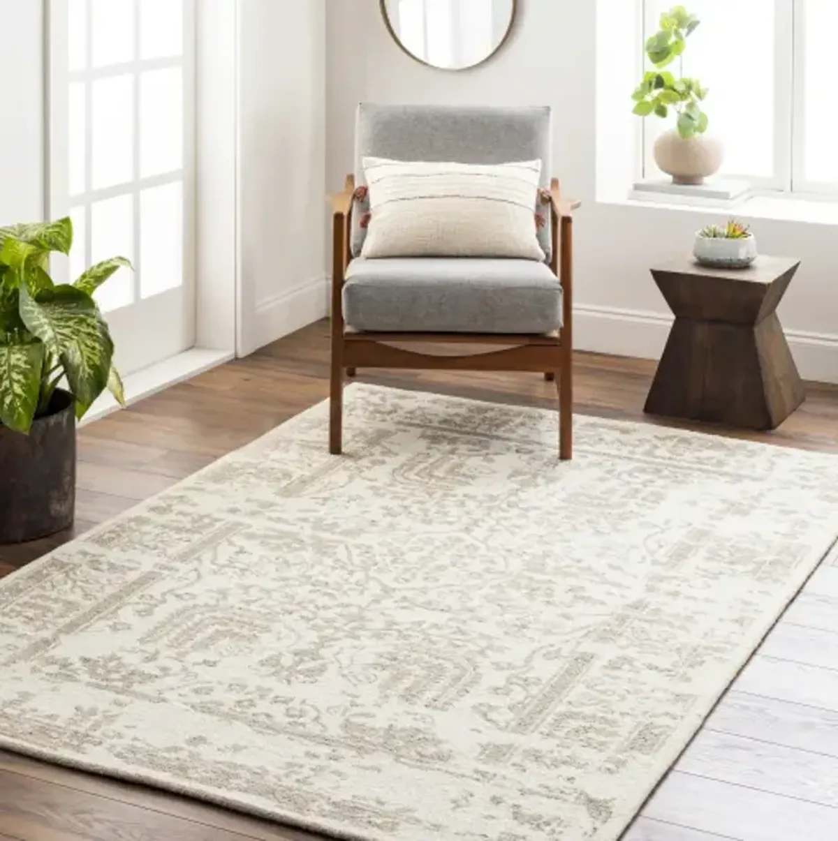 Granada GND-2336 2' x 3' Hand Made Rug